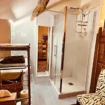 Le Clos Des Vignes Bed & Breakfast Notre-Dame-de-l'Isle