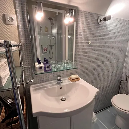 Le Clos Des Vignes Alojamento de Acomodação e Pequeno-almoço 3*